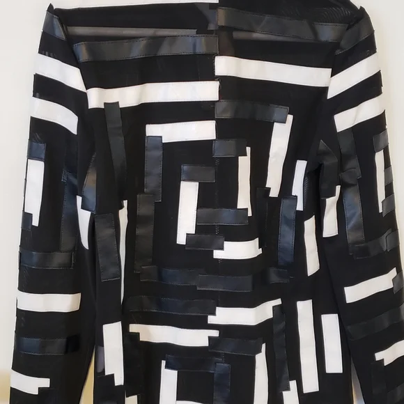 Frank Lyman Jacket - Picture 2 of 7